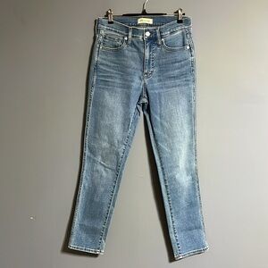 Madewell stove pipe high-rise Classic Blue Denim Jeans size 26 waist (28)